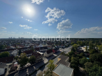 Blick nach Südwest - Renovierte Eigentumswohnung mit Weitblick – 2,5 Zimmer Wohnung im langen Johann Erlangen