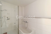 Badezimmer - Moderne 2-Zimmer-Eigentumswohnung mit Balkon und TG-Stellplatz