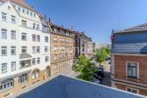 Blick von der Dachterrasse - Moderne Penthousewohnung mit großzügiger, umlaufender Dachterrasse und Tiefgaragen-Stellplatz