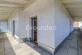 Dachterrasse - Moderne Penthousewohnung mit großzügiger, umlaufender Dachterrasse und Tiefgaragen-Stellplatz