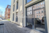 Gebäudeeingang - Moderne Penthousewohnung mit großzügiger, umlaufender Dachterrasse und Tiefgaragen-Stellplatz