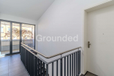 Treppenhaus - Moderne Penthousewohnung mit großzügiger, umlaufender Dachterrasse und Tiefgaragen-Stellplatz