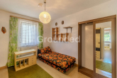 OG Schlafzimmer - Gepflegtes, teilvermietetes Zweifamilienhaus in ruhiger Lage von Hallstadt