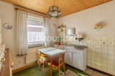 OG Küche - Gepflegtes, teilvermietetes Zweifamilienhaus in ruhiger Lage von Hallstadt