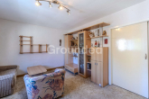 OG Wohnzimmer - Gepflegtes, teilvermietetes Zweifamilienhaus in ruhiger Lage von Hallstadt