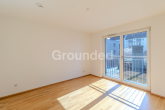 Zimmer einer Vergleichswohnung aus der darüber liegenden Etage - Moderne 3-Zimmer-Erdgeschosswohnung mit Balkon und TG-Stellplatz – vermietet
