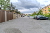 Parkdeck - Renovierungsbedürftige 2-Zimmer-Wohnung mit Wintergarten – zzgl. Außenstellplatz