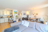 Wohnzimmer - Vermietete 2-Zimmer-Eigentumswohnung mit Balkon zzgl. TG-Stellplatz