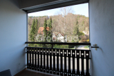Balkon 1.OG - Geräumiges, unterkellertes Zweifamilienhaus in Hirschbach