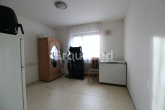 Schlafzimmer 2.OG (2) - Geräumiges, unterkellertes Zweifamilienhaus in Hirschbach