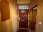 Sanierungsbedürftige 2-Zimmer-Wohnung in Nürnberg - Eingangstüre