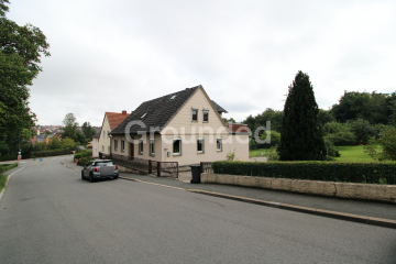 Renovierungsbedürftiges Einfamilienhaus mit Potenzial und weitläufigem Garten, 96215 Lichtenfels, Einfamilienhaus