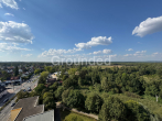 Blick nach Nordwest - Renovierte Eigentumswohnung mit Weitblick – 2,5 Zimmer Wohnung im langen Johann Erlangen