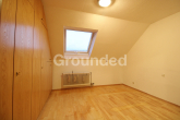 Schlafzimmer - Gemütliche 3-Zimmer-Wohnung mit Stellplatz und Loggia