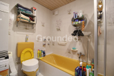 Badezimmer (2) - Gemütliche 3-Zimmer-Wohnung mit Stellplatz und Loggia