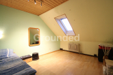 Kinderzimmer - Gemütliche 3-Zimmer-Wohnung mit Stellplatz und Loggia