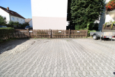 Stellplatz - Gemütliche 3-Zimmer-Wohnung mit Stellplatz und Loggia