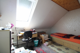 Gästezimmer Spitzboden - Gemütliche 3-Zimmer-Wohnung mit Stellplatz und Loggia