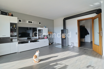 Schönes, familienfreundliches Einfamilienhaus mit großzügigem Garten in Burgthann, 90559 Burgthann, Einfamilienhaus