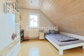 3. Schlafzimmer 1.OG (1) - Gepflegtes Einfamilienhaus mit Wärmepumpe und ausgiebigem Garten in Pommersfelden