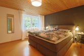 Gepflegtes Einfamilienhaus mit Wärmepumpe und ausgiebigem Garten in Pommersfelden - Schlafzimmer UG