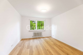 Schlafzimmer - Erstbezug nach Kernsanierung – Moderne 3-Zimmer-Wohnung mit Balkon & TG-Stellplatz in Nürnberg