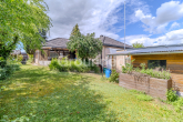 Garten - Großzügiges Einfamilienhaus mit Einliegerwohnung, Garten und Terrasse in Roßtal