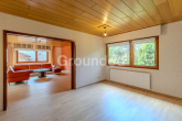 EG Esszimmer - Großzügiges Einfamilienhaus mit Einliegerwohnung, Garten und Terrasse in Roßtal