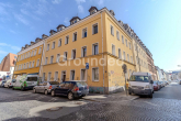 Straßenansicht - Vermietete 3-Zimmer Eigentumswohnung in Nürnberg