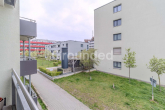 Balkon Aussicht - Moderne 2-Zimmer-Eigentumswohnung mit Balkon und TG-Stellplatz – vermietet