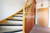Sanierungsbedürftige Doppelhaushälfte mit 3 Etagen - Treppe+EG