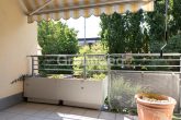 Seniorengerechtes Wohnen in heller 2-Zimmer Wohnung mit Balkon in Erlangen - Balkon