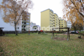 Spielplatz - Gepflegte, frei werdende 3-Zimmer-Wohnung für Selbstbezug oder Neu-Vermietung in Neumarkt i.d.Opf.