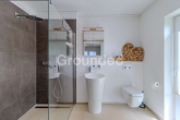 Badezimmer - Exklusiver, barrierefreier Bungalow mit hochwertiger Ausstattung und fast autarker Energieversorgung