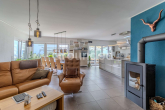 Wohn-und Esszimmer - Exklusiver, barrierefreier Bungalow mit hochwertiger Ausstattung und fast autarker Energieversorgung