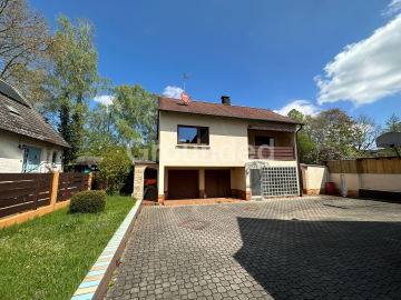 Sanierung oder Abriss: Einfamilienhaus mit Garten und Garage, 90427 Nürnberg, Einfamilienhaus