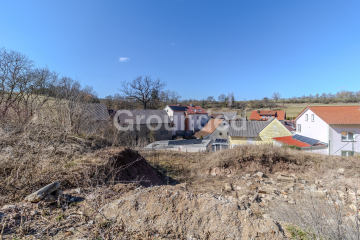 Baugrundstück mit genehmigtem Einfamilienhaus-Projekt in Lisberg, 96170 Lisberg, Wohngrundstück