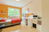 Gepflegte und charmante 3-Zimmer Wohnung mit Balkon und Garage in Nürnberg - Schlafzimmer 1