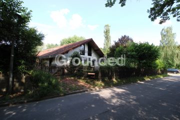 Architektenhaus mit zwei Wohnflügeln und großzügigem Garten, 91522 Ansbach, Einfamilienhaus
