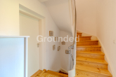 OG Flur - Gepflegtes Reihenmittelhaus mit großem Garten und Garage in Nürnberg
