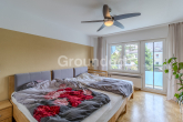 OG Schlafzimmer - Gepflegtes Reihenmittelhaus mit großem Garten und Garage in Nürnberg