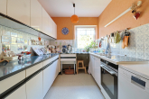 Schöne, gepflegte 4-Zimmer Wohnung mit Balkon in Erlangen - Küche