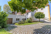 Außenansicht - Einfamilienhaus in Schlosslage mit großer Dachterrasse in Trunstadt