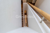 Treppenhaus - Gepflegtes Mehrfamilienhaus mit stabiler Rendite und ca. 1.180m² vermietbarer Fläche in Traunstein